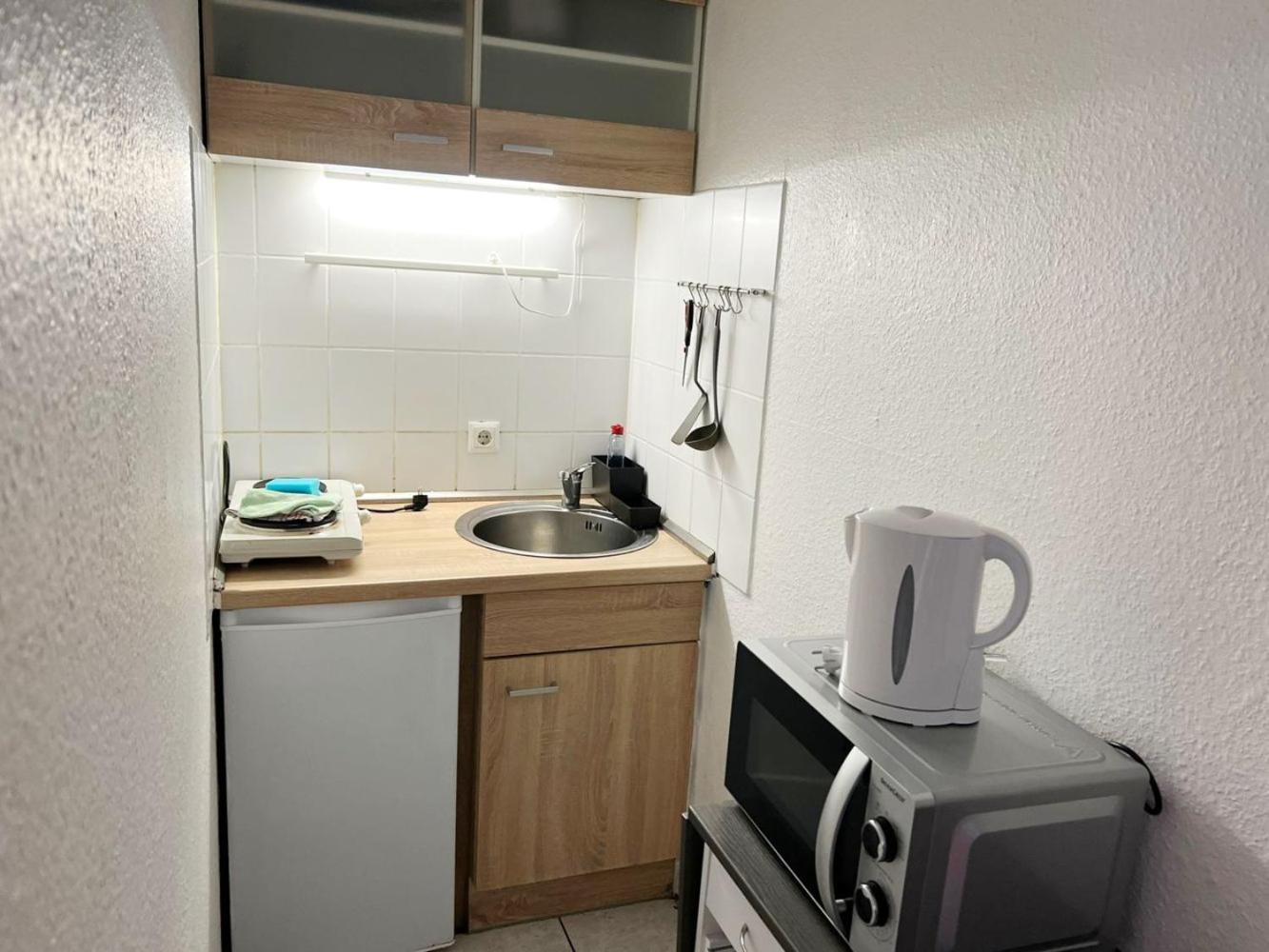 Budget Apartment Koeln Exterior foto